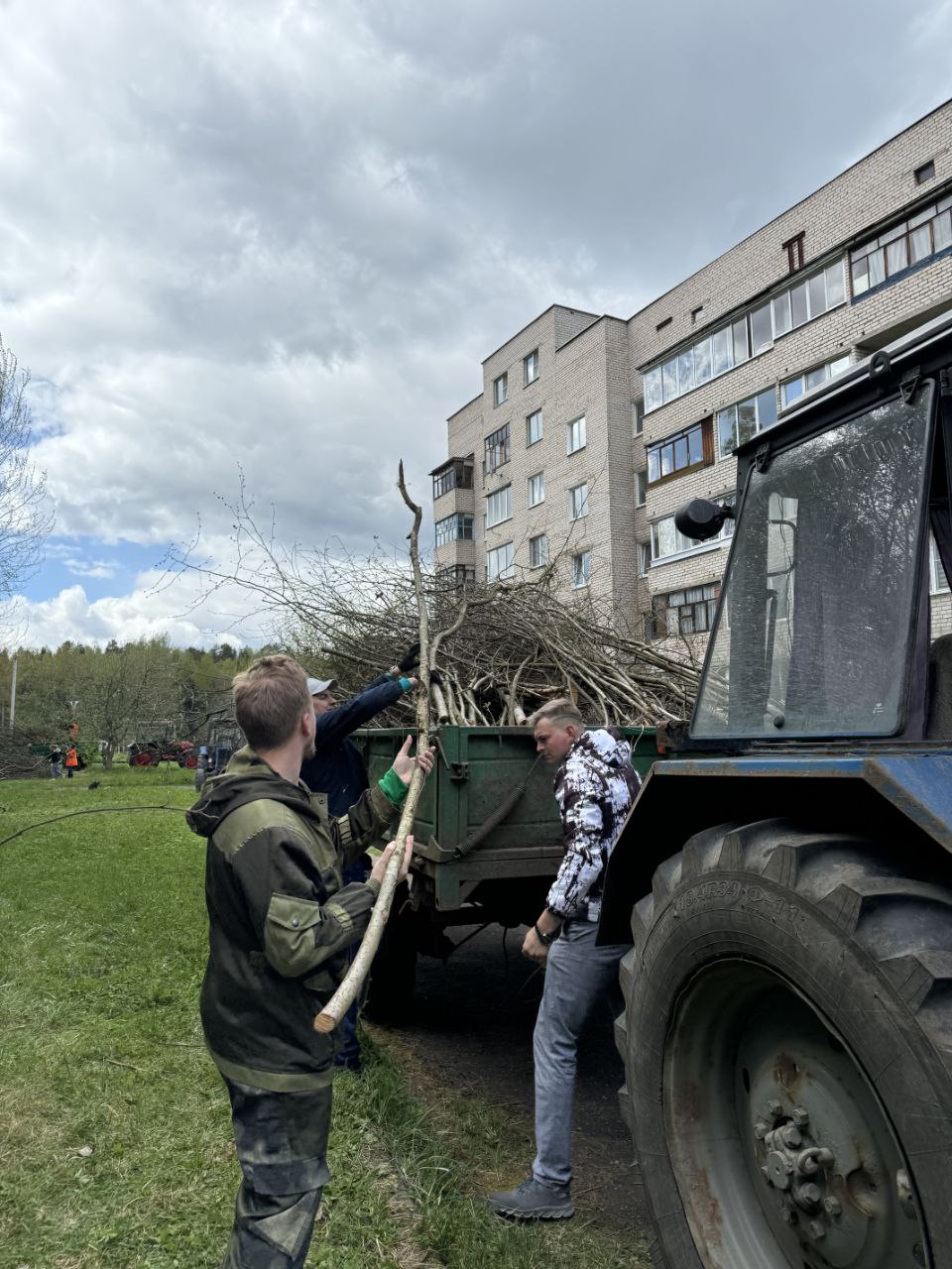 Трудовая акция «Молодёжь ЗаДело»