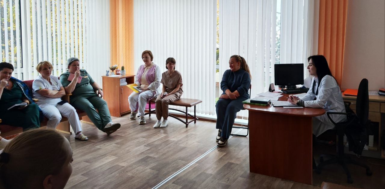 Забота о тех, кто заботится о всех! 💖В преддверии Дня матери в Новополоцкой городской больнице прошло особенное мероприятие для старших медицинских сестер! 💐