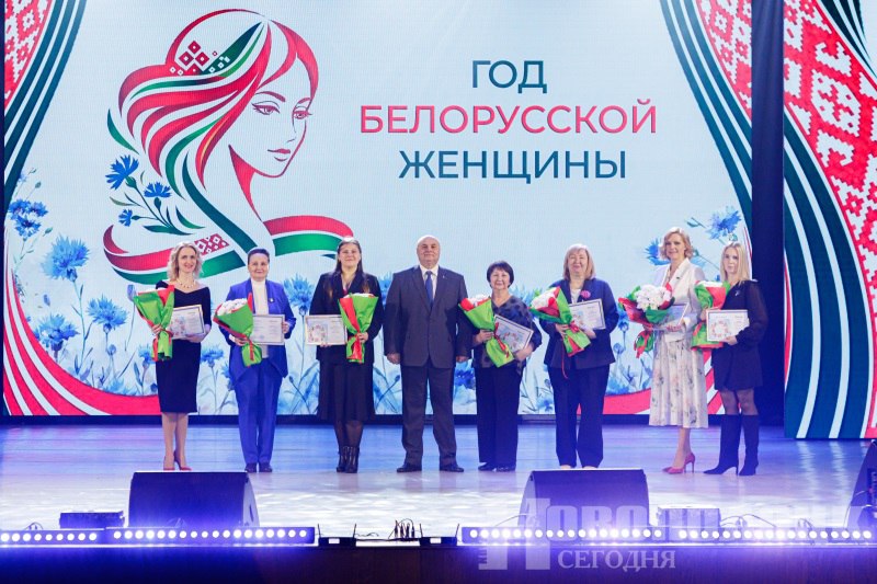 Праздничный концерт посвященный Дню женщины.