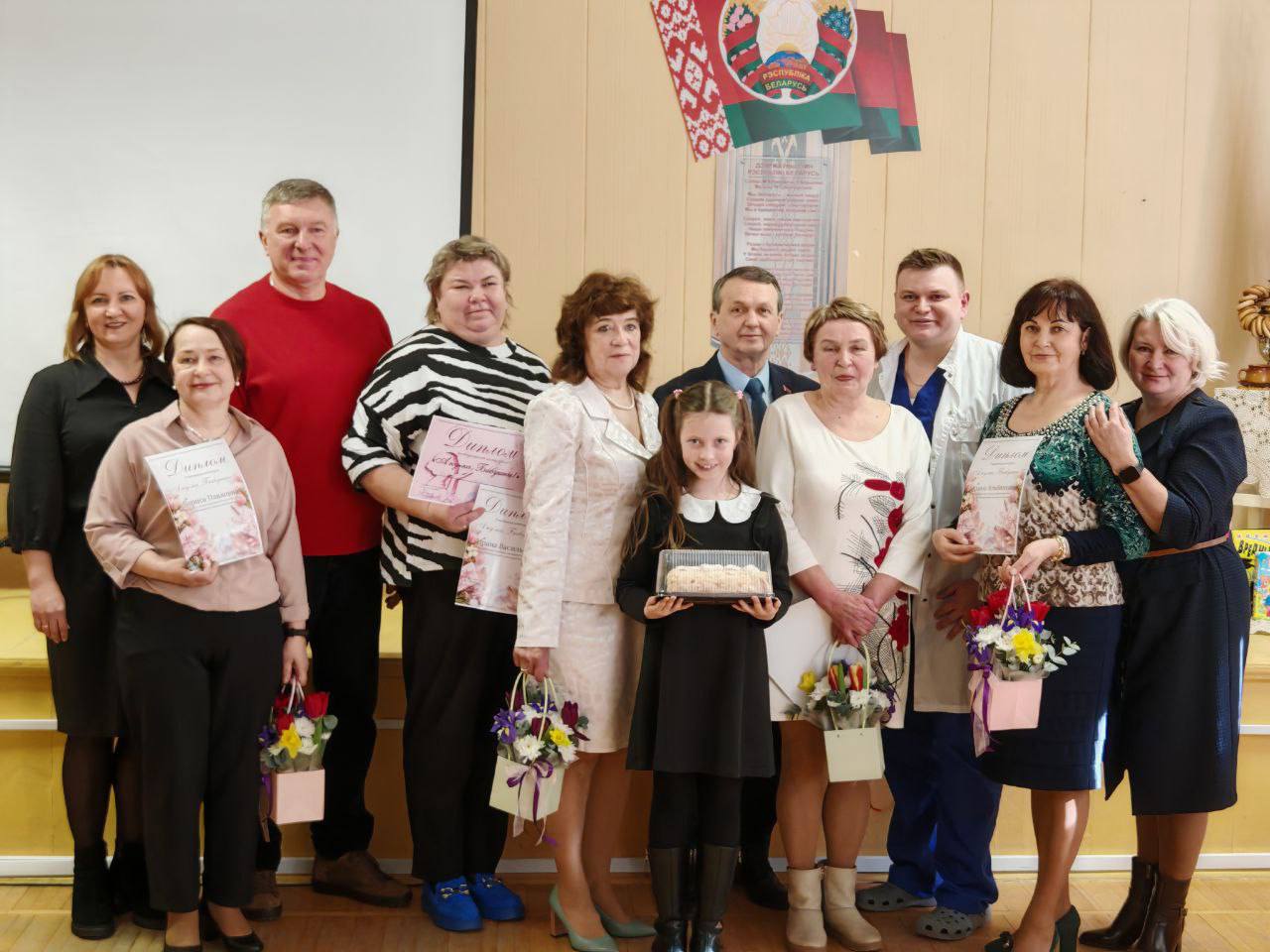 В канун Дня женщин в УЗ «Новополоцкая центральная городская больница» прошёл конкурс «А ну-ка, бабушки!»