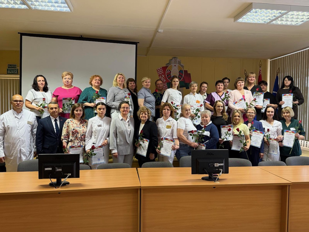 В преддверии Дня медицинских работников в Новополоцкой центральной городской больнице наградили лучших сотрудников
